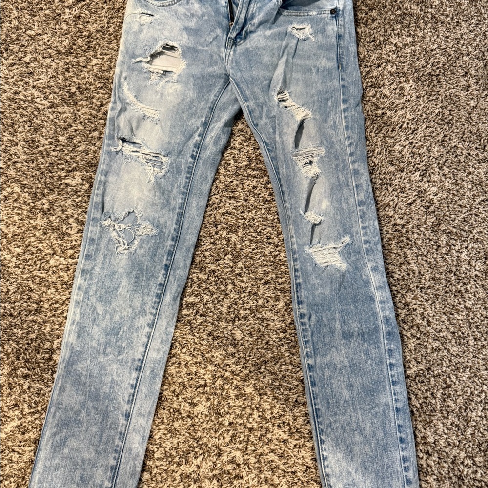 American Eagle Outfitters Light Blue Distressed Skinny Jeans